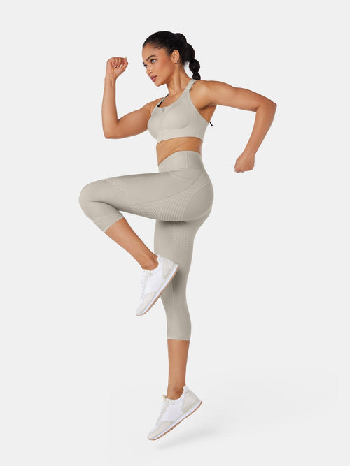 Body Sculpt Side Pocket Capri Leggings